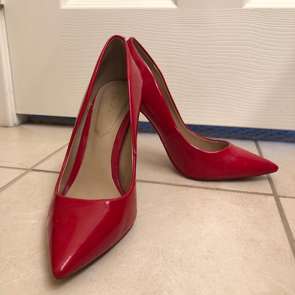 ‼️SOLD Red stilettos